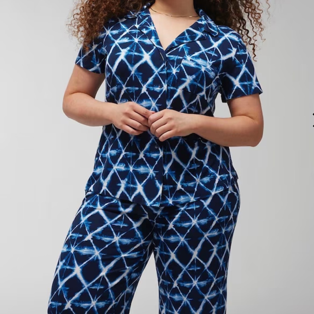 Soma cool nights pajama set in tie dye navy!